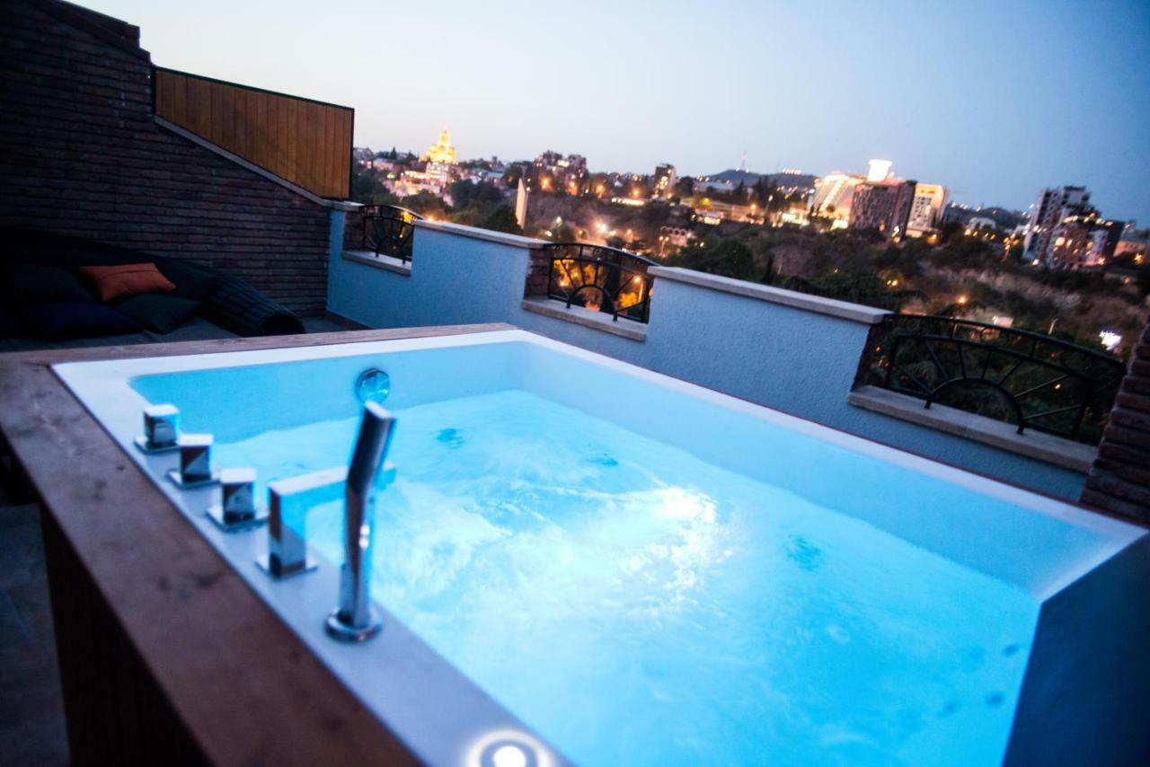 Hotel City Lights - Tbilisi Esterno foto